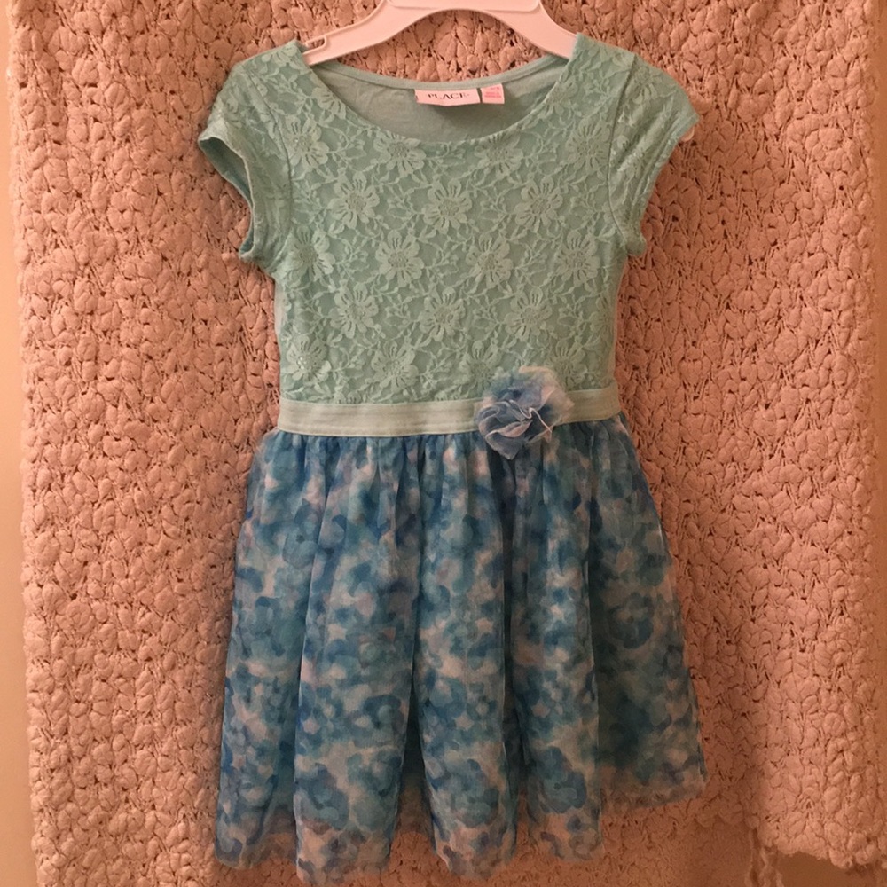 Girl dress